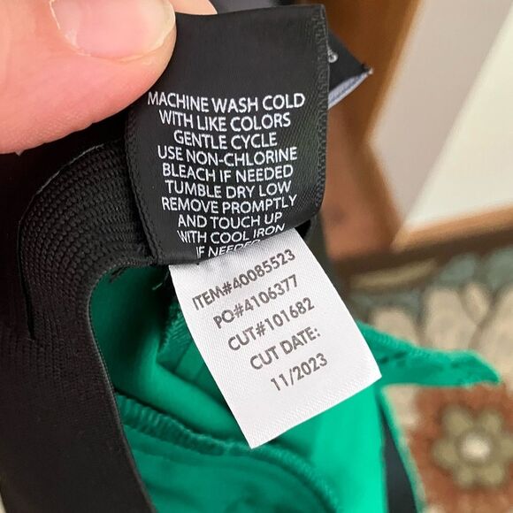 Torrid Women’s NWT’s Plus Size 3.5 Inch Pull-On High-Rise Asymmetrical Skort 5X - Picture 11 of 11